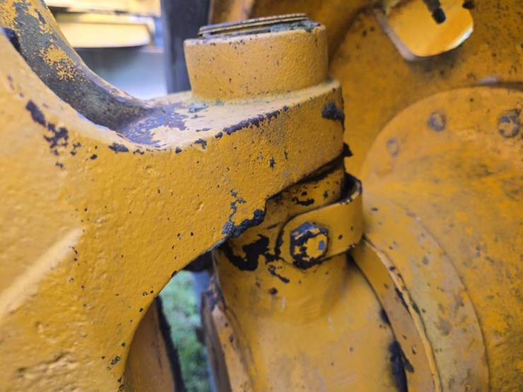 #1232-•-john-deere-jd770-grader-image-24