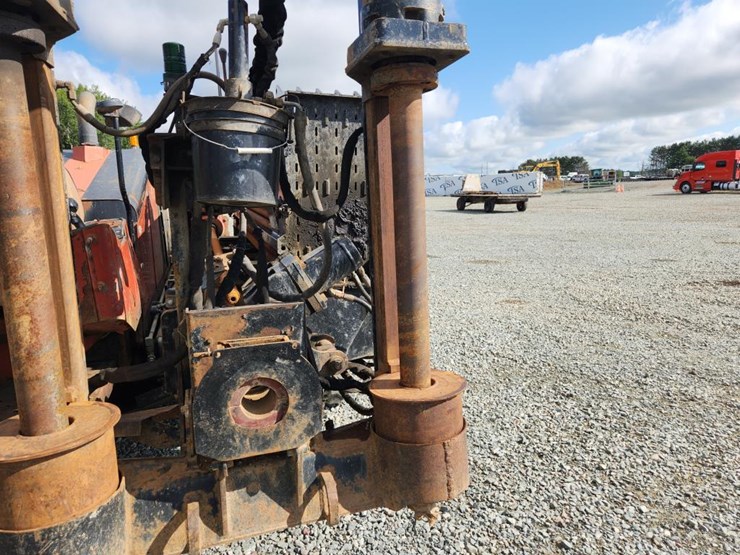 2014-ditch-witch-jt25-image-15