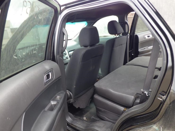 2013-ford-explorer-image-7