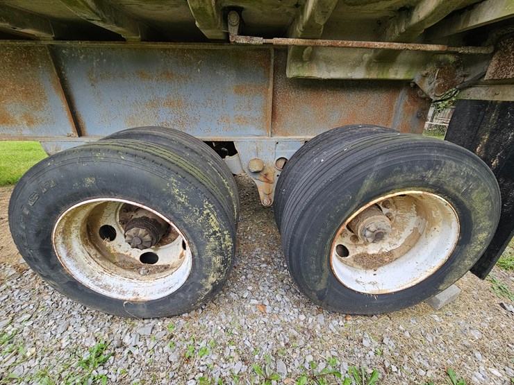 1977-fruehauf-28'-end-dump-image-42
