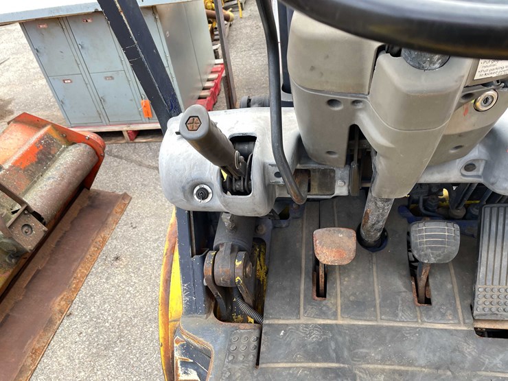 #1982-•-komatsu-forklift-(o4)-image-69