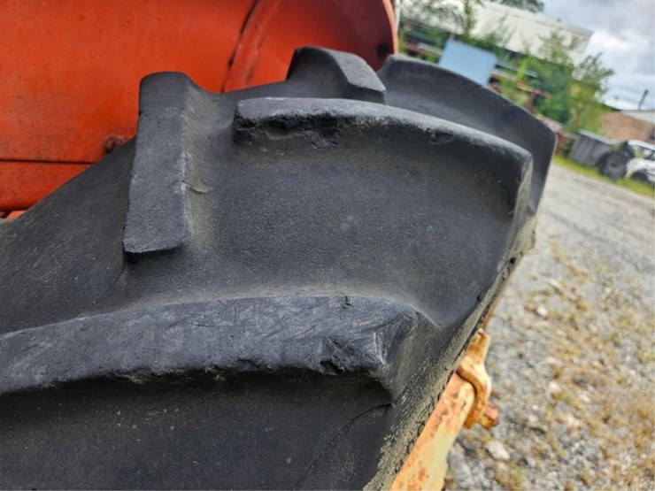 #2030-•-allis-chalmers-ca-tractor-image-34