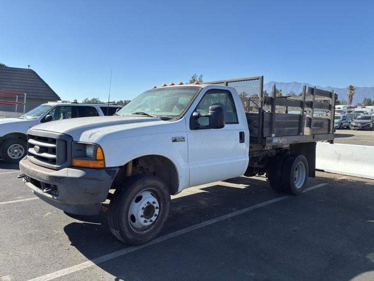2001-ford-f550-image-2