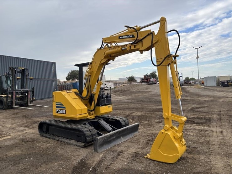 komatsu-pc50uu-1-image-2
