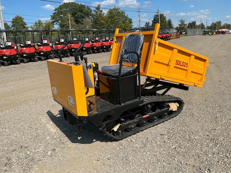 #1676-•-unused-sdld25-crawler-dumper-with-seat-image-1