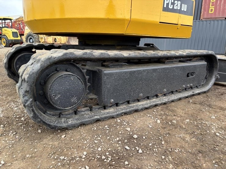 komatsu-pc28uu-image-21