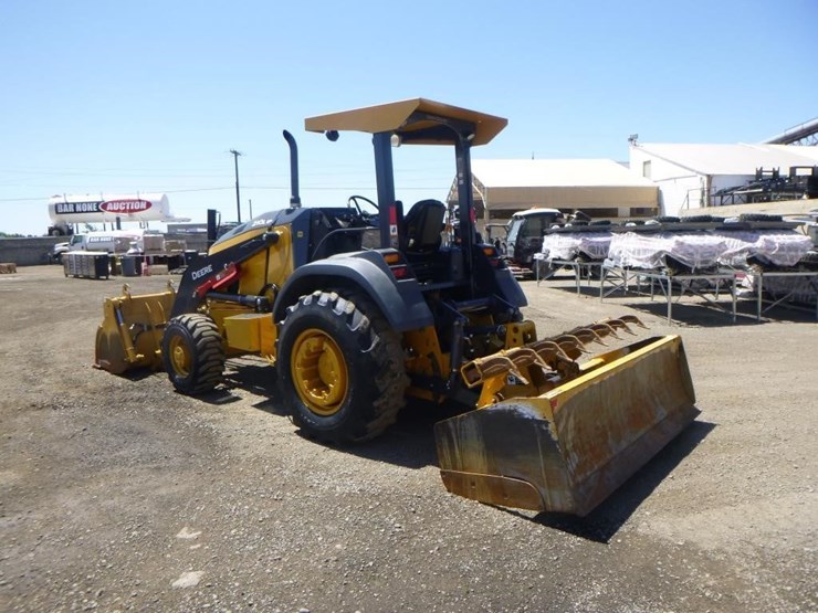2021-deere-210l-image-4