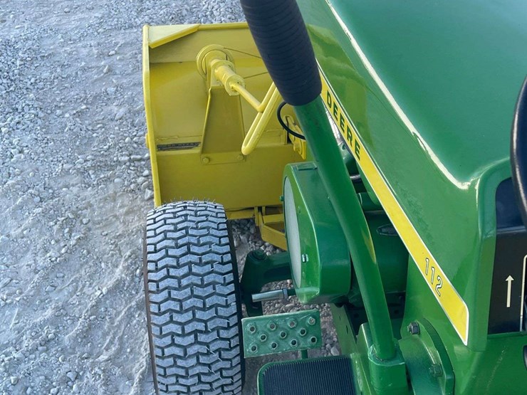 john-deere-112-image-51
