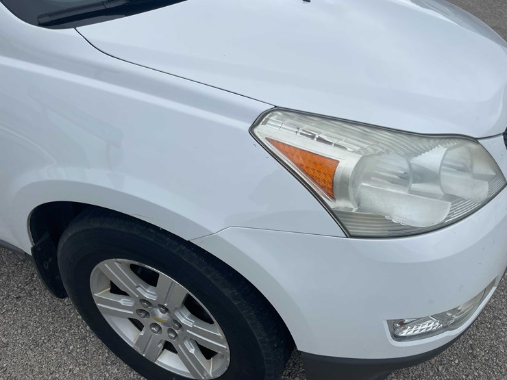 2009-chevrolet-traverse-image-17