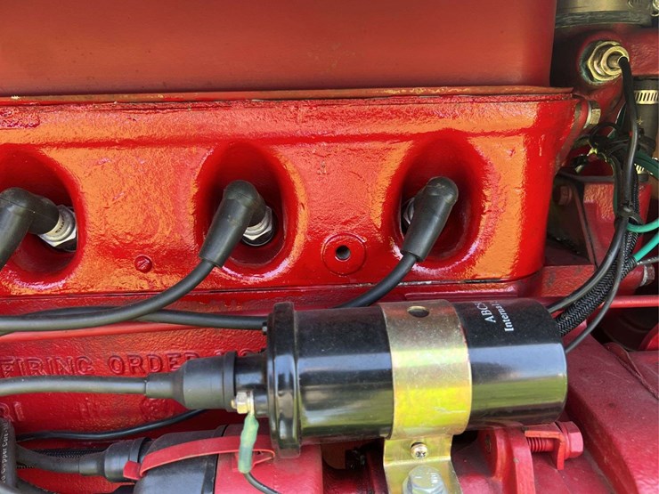 farmall-340-image-26