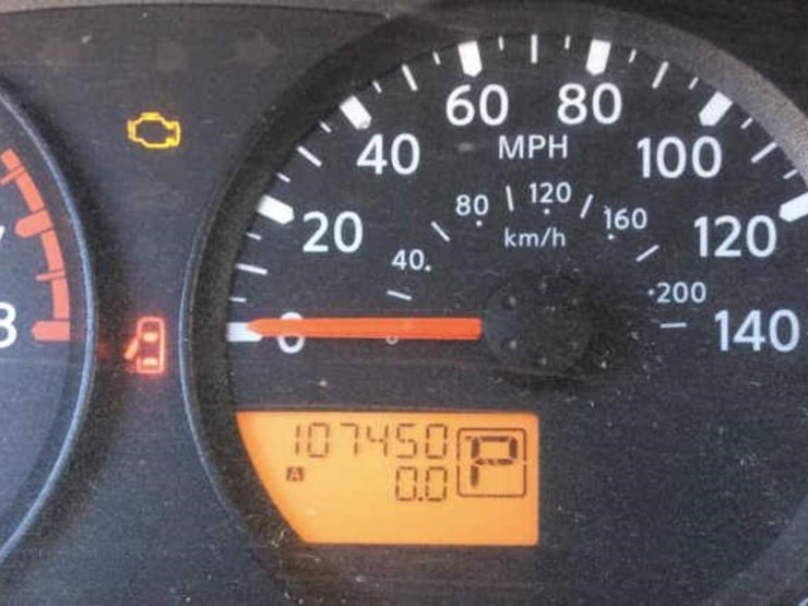 2016-nissan-frontier-image-12