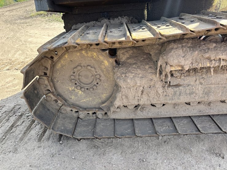 2002-deere-650g-image-41