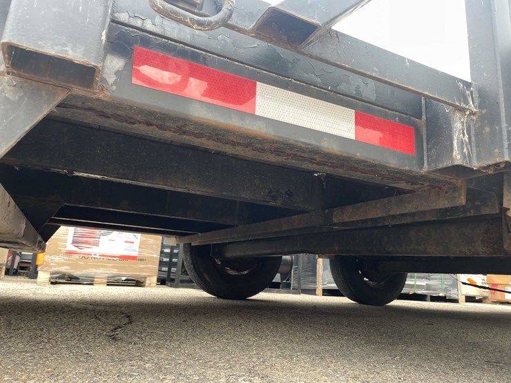 #1978-•-2002-reliable-welding-2-axle-trailer-(has-wi-title)-image-59