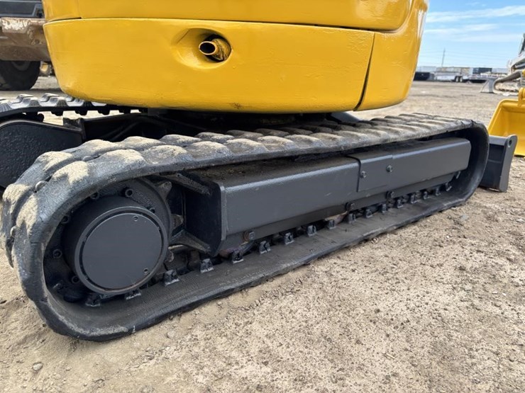 komatsu-pco8uu-1f-hydraulic-excavator-image-20
