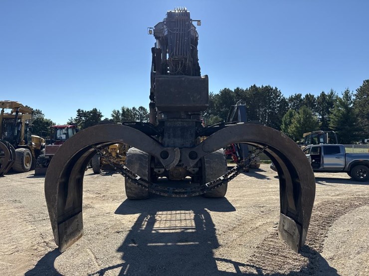 2018-deere-844k-image-8