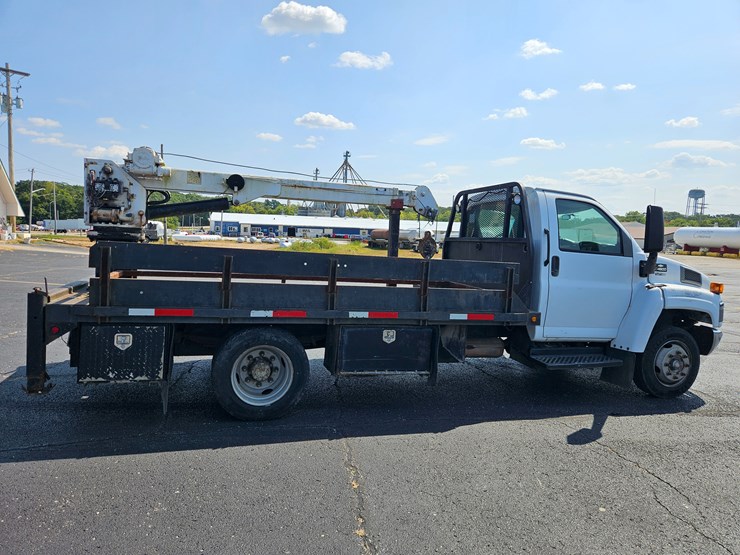 #21030-•-2006-chevrolet-c4500-truck-image-19