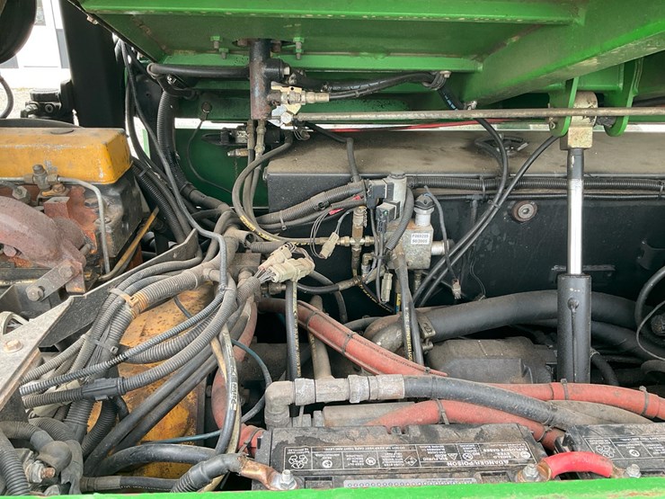 2006-deere-1010d-image-32