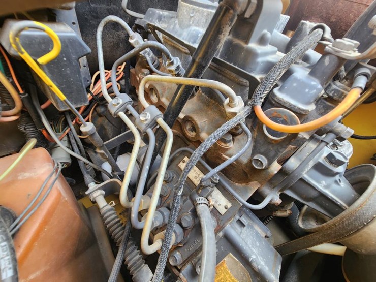2001-new-holland-ls150-image-30