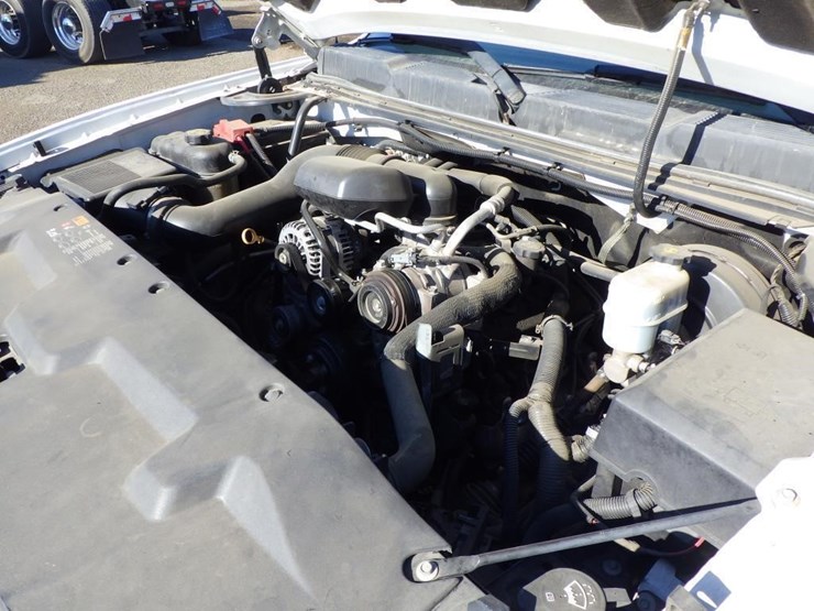 2013-chevrolet-1500-image-8