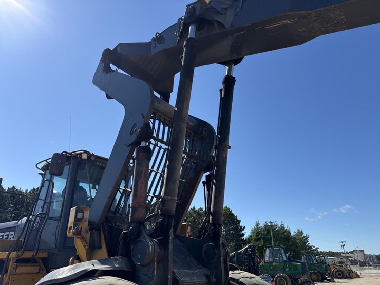 2018-deere-844k-image-20