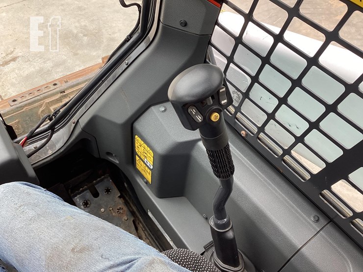 2021-bobcat-s66-image-14