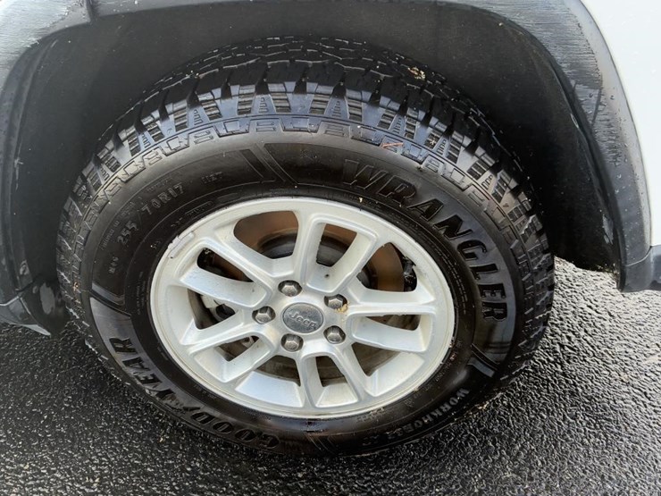 2020-jeep-grand-cherokee-image-6