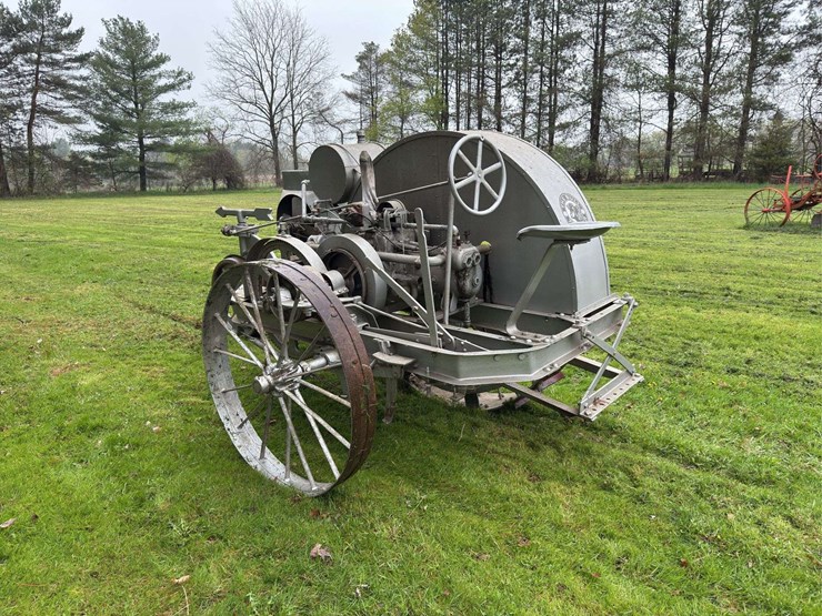little-bull-tractor-image-4