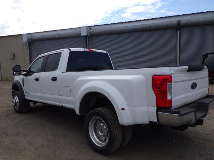 2019-ford-f450-image-4