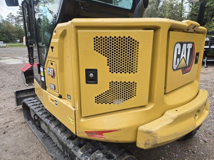 2020-caterpillar-306cr-image-58