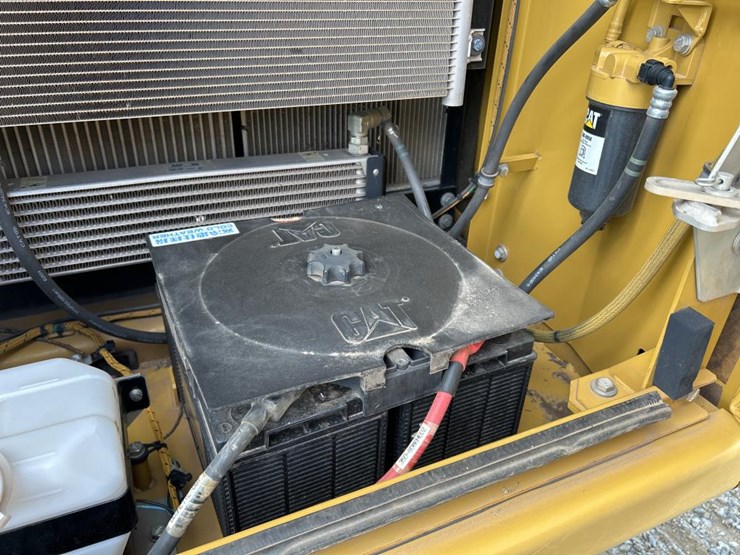 2017-caterpillar-316fl-image-56