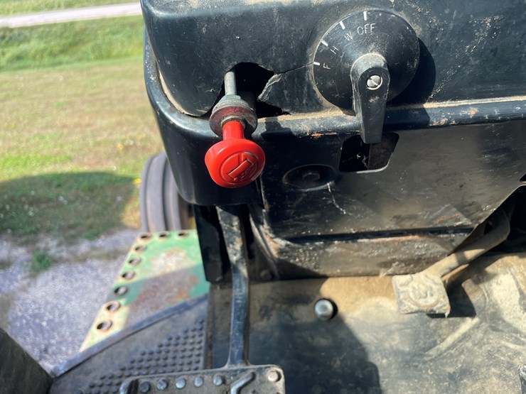 john-deere-4230-image-45
