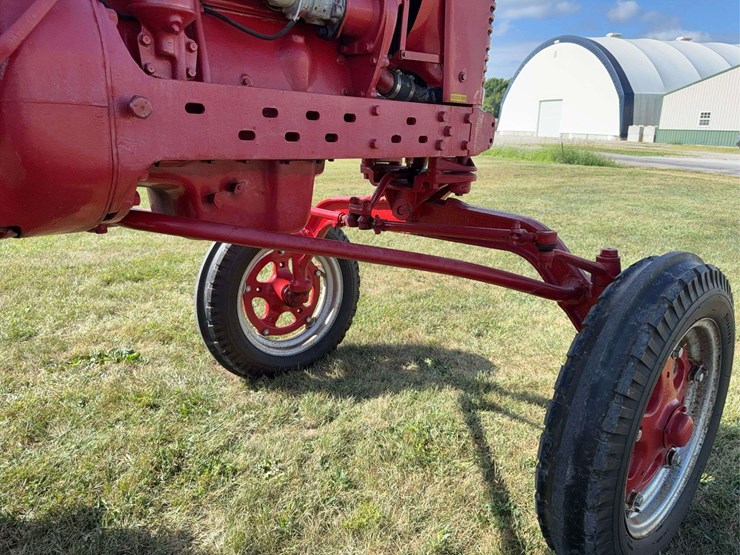 farmall-mv-image-98