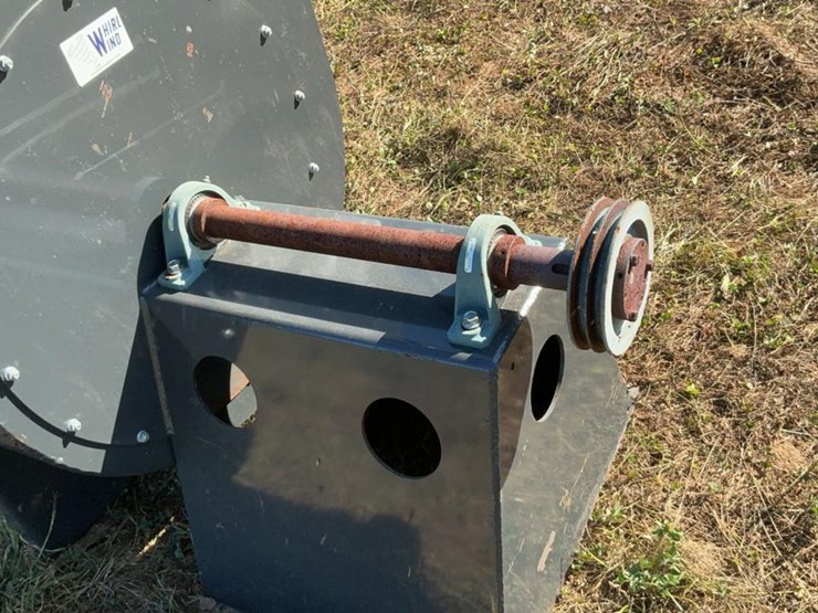 #212-•-whirlwind-blower-image-8