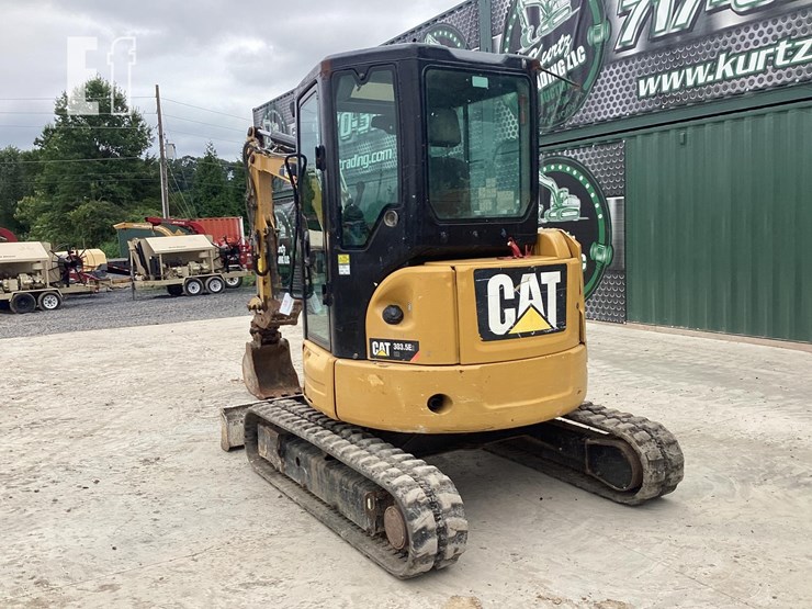 2015-caterpillar-303.5e2-cr-image-2