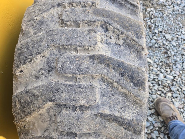 caterpillar-242d3-image-44