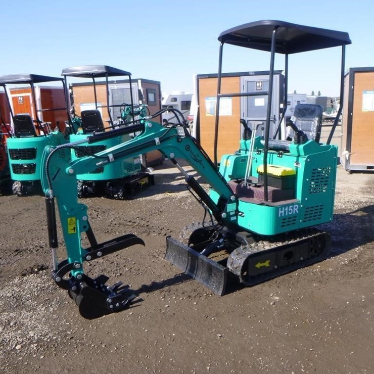 2025 AGT H15R Hydraulic Excavator