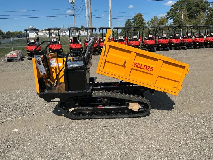 #1676-•-unused-sdld25-crawler-dumper-with-seat-image-2