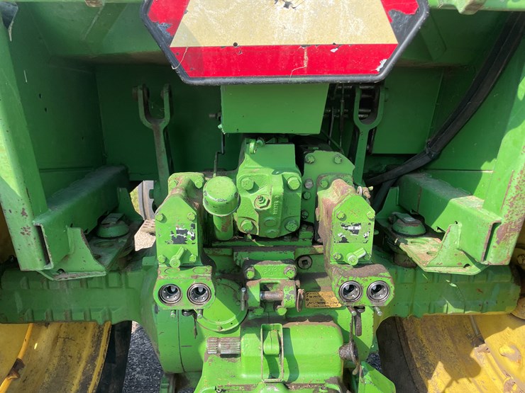 john-deere-4230-image-8