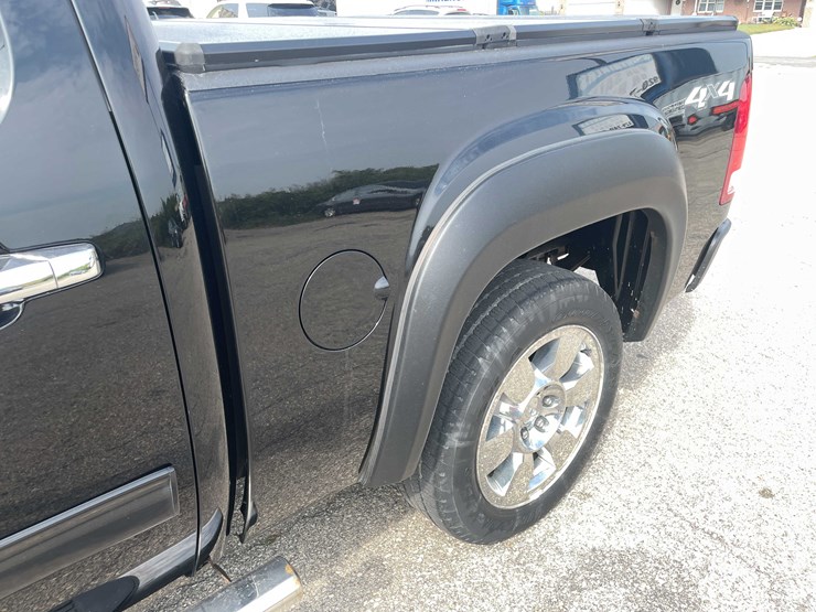 #1966-•-2011-gmc-sierra-(has-wi-title)-(of)-image-31
