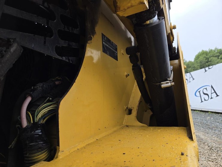 caterpillar-257b3-image-30