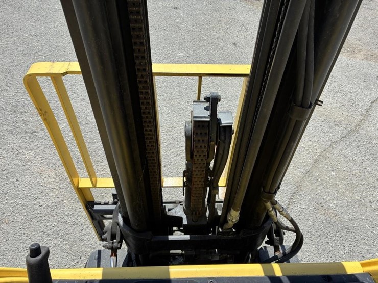 2010-hyster-s40ft5-forklift-image-6