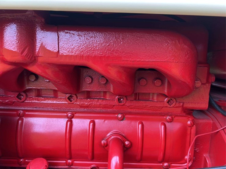 farmall-560-diesel-image-77