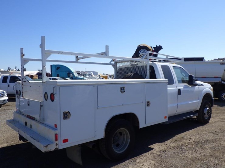 2016-ford-f350-image-3