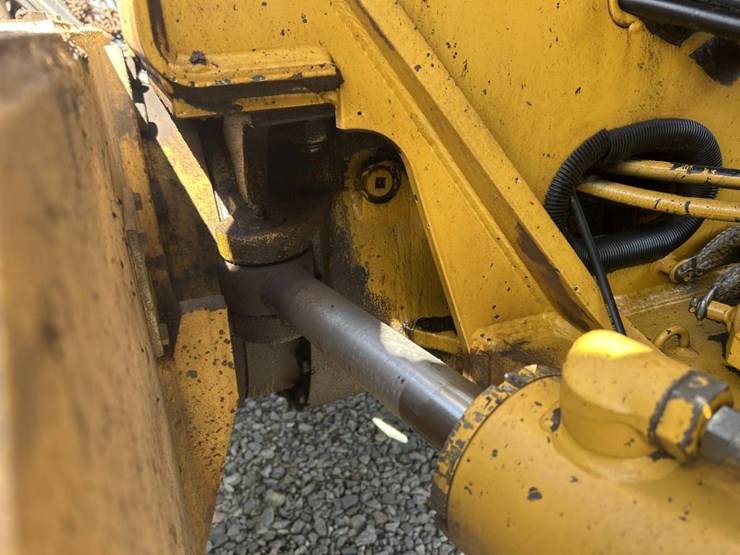 deere-770bh-image-52
