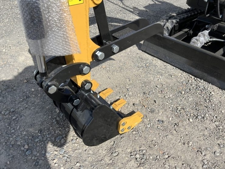 2025-cfg-h12r-mini-hydraulic-excavator-image-11