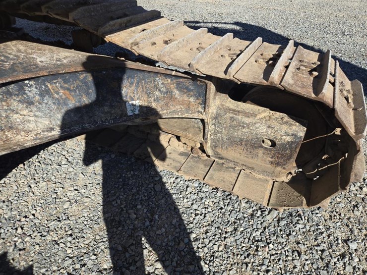 komatsu-pc210-lc-10-image-49