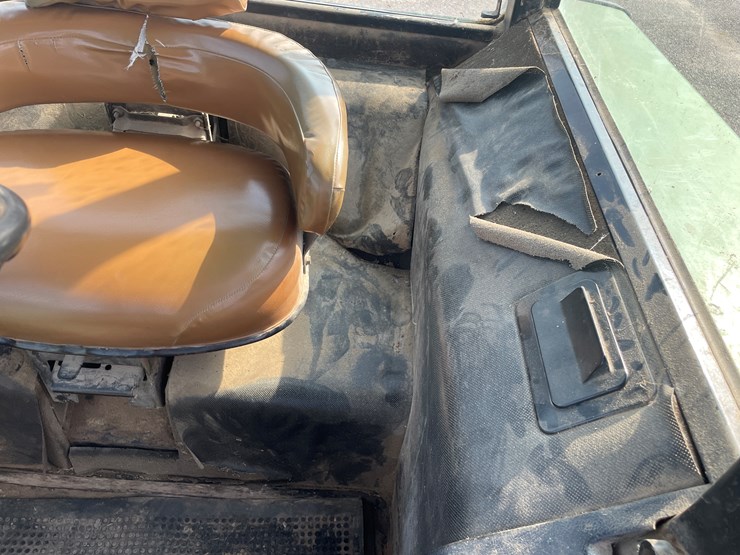 john-deere-4230-image-36