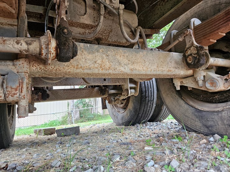 1977-fruehauf-28'-end-dump-image-35