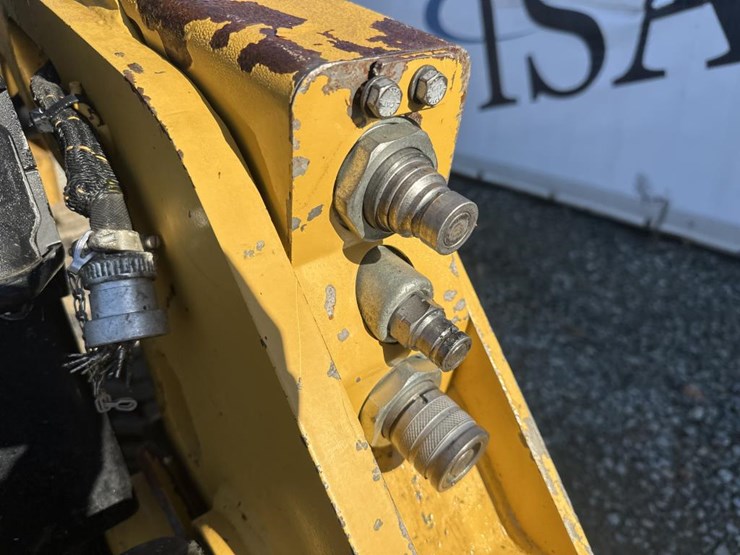 caterpillar-226d3-image-29
