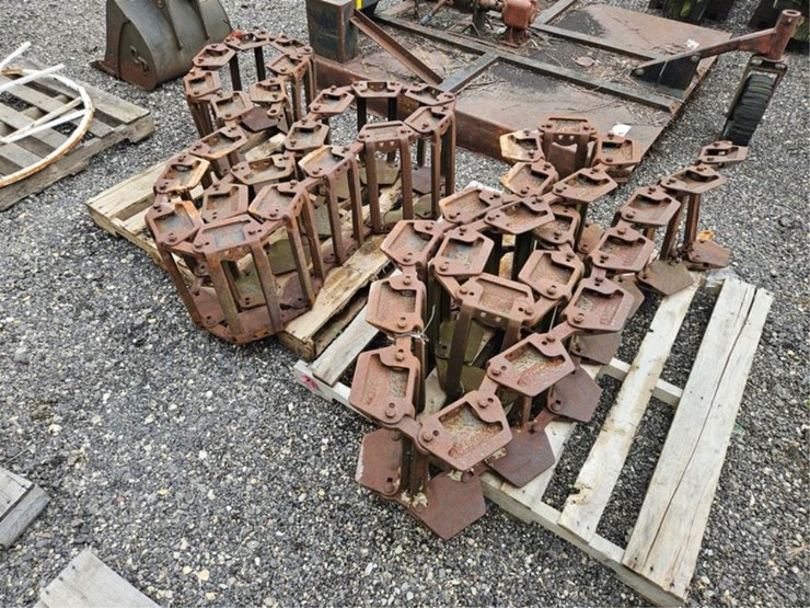 #2039-•-grouser-12"-steel-skid-steer-tracks-image-4